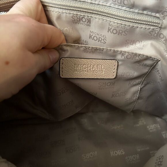 Michael‎ Kors Cindy Dome Satchel BLUSH PURSE Leather - Picture 3 of 16